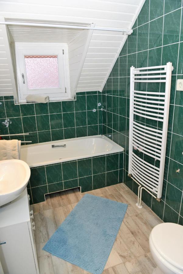 Veszprém Sommerhaus מראה חיצוני תמונה