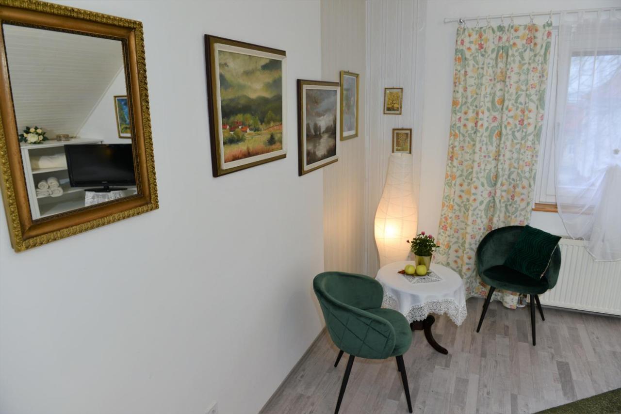 Veszprém Sommerhaus מראה חיצוני תמונה